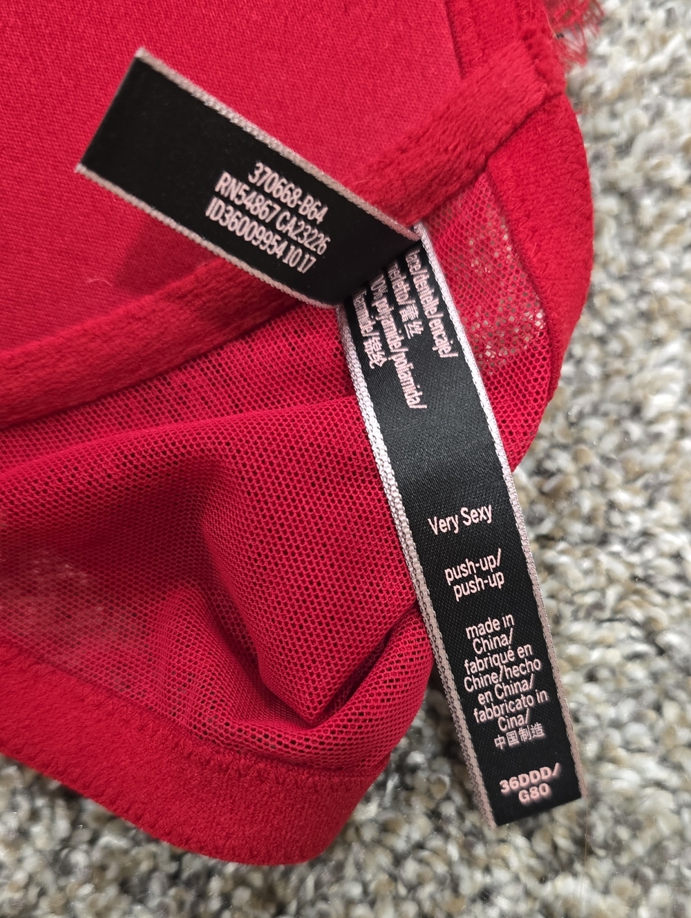 Victoria's Secret Very Sexy Red Push-Up Bra